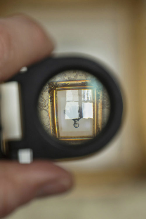 Une doublure d'invisible / Maison Auguste Comte Une doublure d'invisible / Maison Auguste Comte